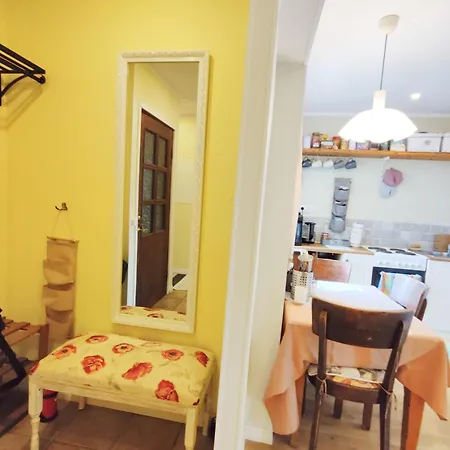 Lepardi Apartment *